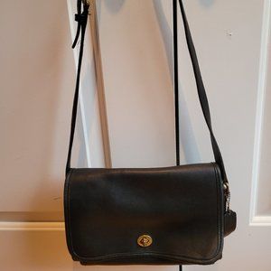 Coach saddlebag style purse